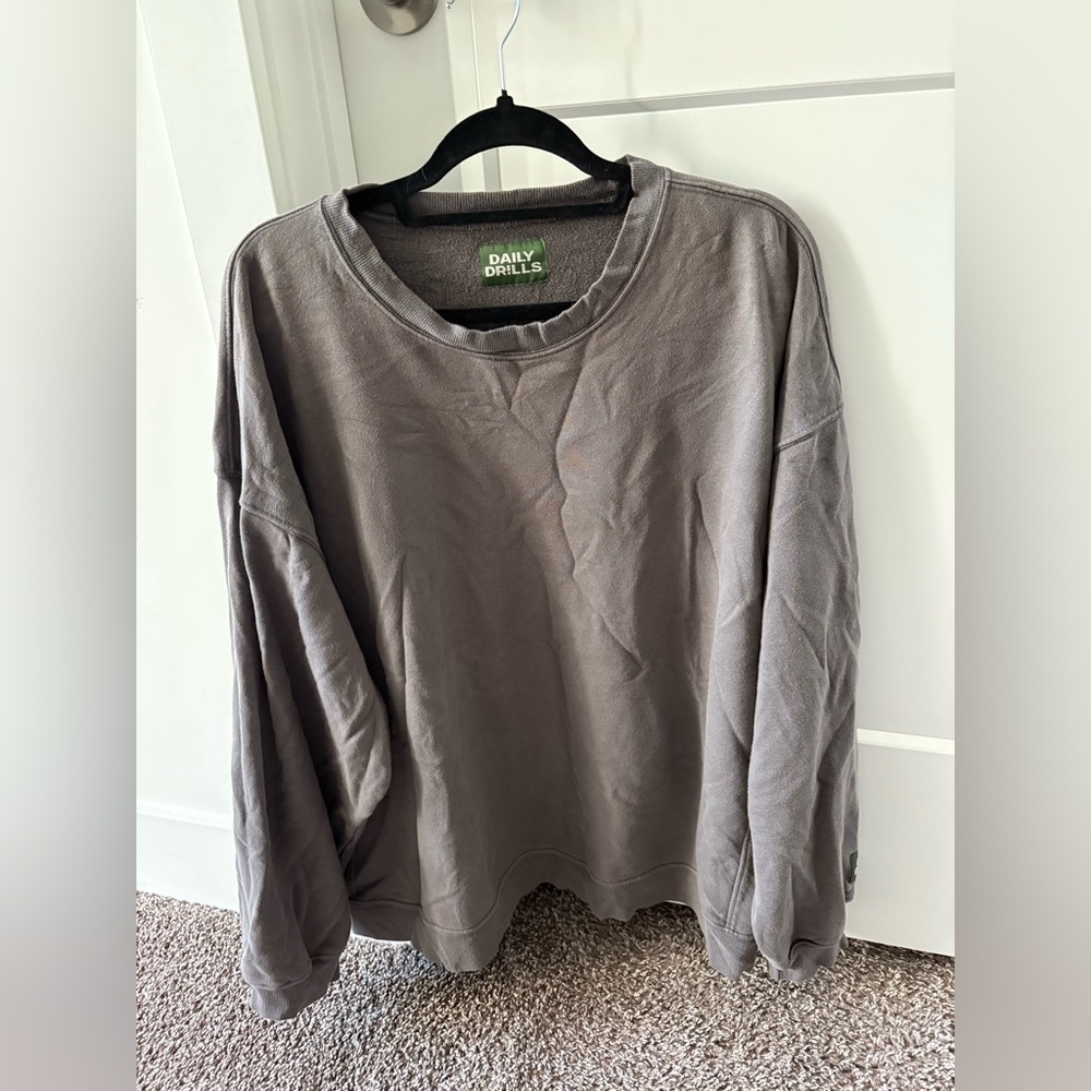 Daily Drills Oversized Gray Crewneck - Picture 3 of 5